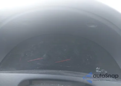 2010 Toyota Camry Le z USA, uszkodzony, nr VIN 4T4BF3EK1AR037766